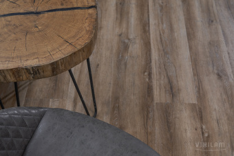 ПВХ CERAMO VINILAM XXL Glue 2,5 мм Дуб Биль 8895-EIR Glue