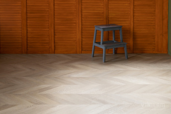 ПВХ плитка VINILAM  PARQUET CHEVRON Glue RI4445118CL4 Шеврон Сезар Glue