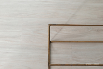 ПВХ плитка  VINILAM CLICK 3,7 мм Дуб Бремен 2541